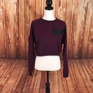 Nike Cropped Fleece Top